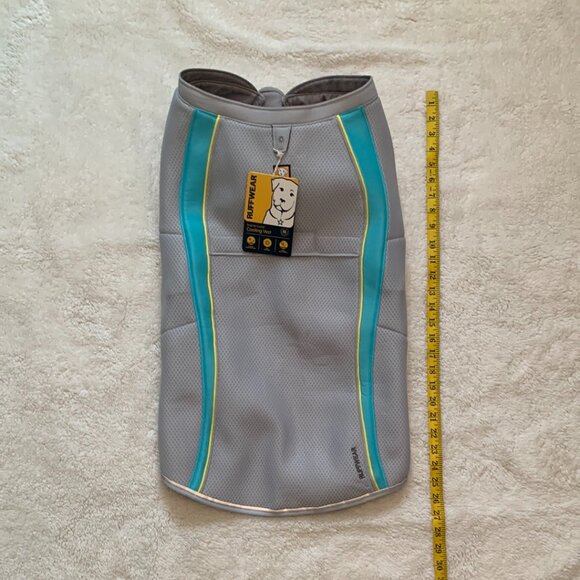 NWT Ruffwear Swamp Cooler Cooling Vest XL Grey UPF 36-42 in - Picture 2 of 11